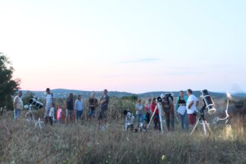 Dág - Napfogyatkozás és Perseidák Károly-hegyről Dág - Napfogyatkozás és Perseidák Károly-hegyről